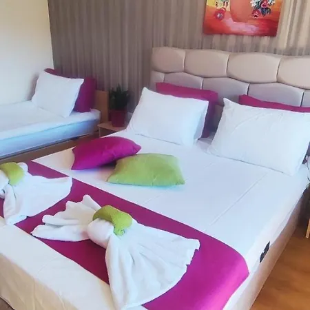 Ξενοδοχείο Cedar 3/4 Paradise Μπάνσκο